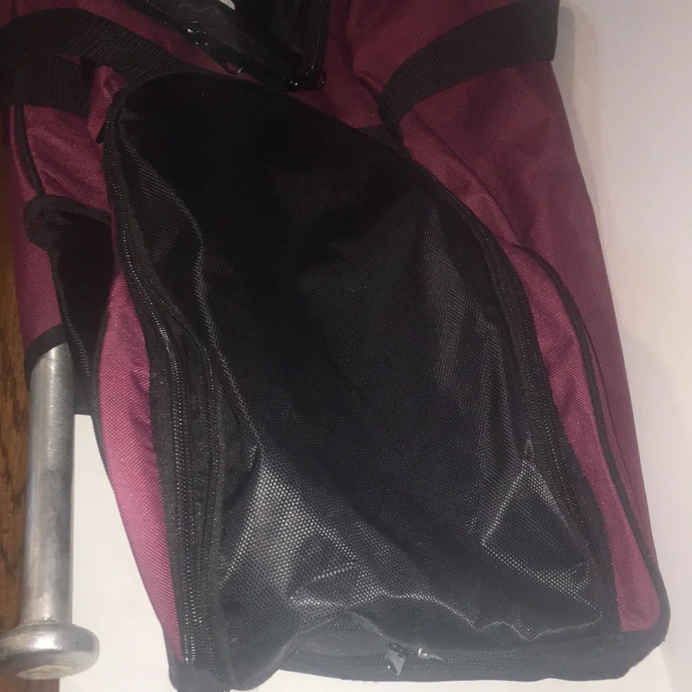 WORTH BRAND EXTRA LARGE WHEELLESS EQUIPMENT CARRY BAG FOR SOFTBALL / BASEBALL